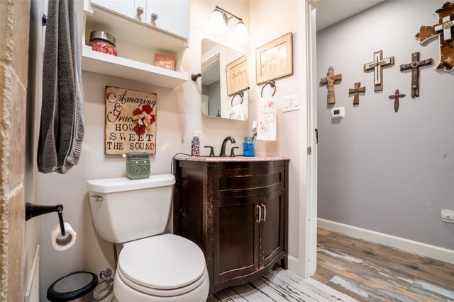 1721 Anaconda Trail, Granbury, TX 76048