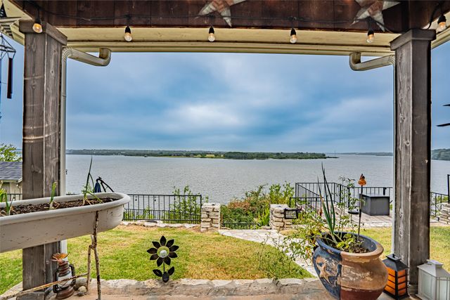 1721 Anaconda Trail, Granbury, TX 76048