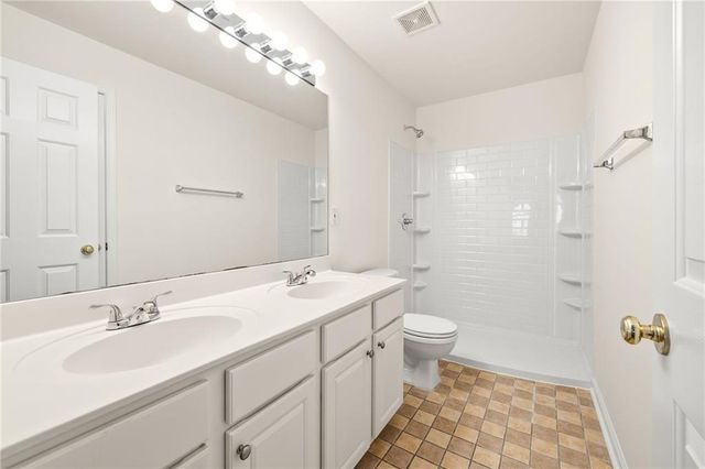 350 Gaines Oak Way, Suwanee, GA 30024