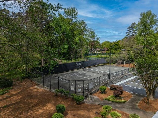 1359 N Crossing Drive NE, Atlanta, GA 30329