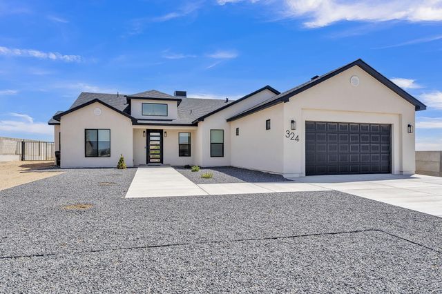 324 2nd Street NE, Rio Rancho, NM 87124