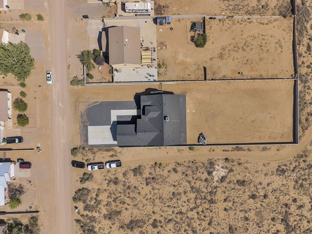 324 2nd Street NE, Rio Rancho, NM 87124