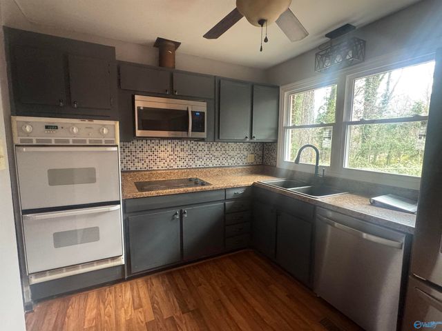 9527 Hemlock Drive, Huntsville, AL 35803