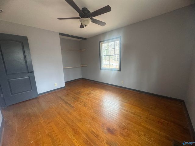 9527 Hemlock Drive, Huntsville, AL 35803