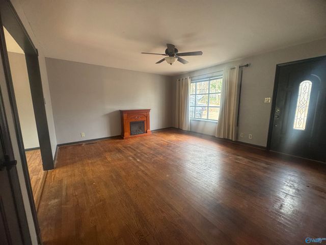 9527 Hemlock Drive, Huntsville, AL 35803