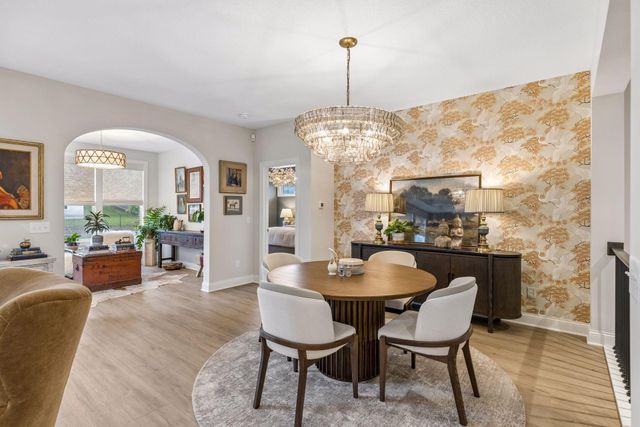 4023 Arbor Drive, Woodbury, MN 55129