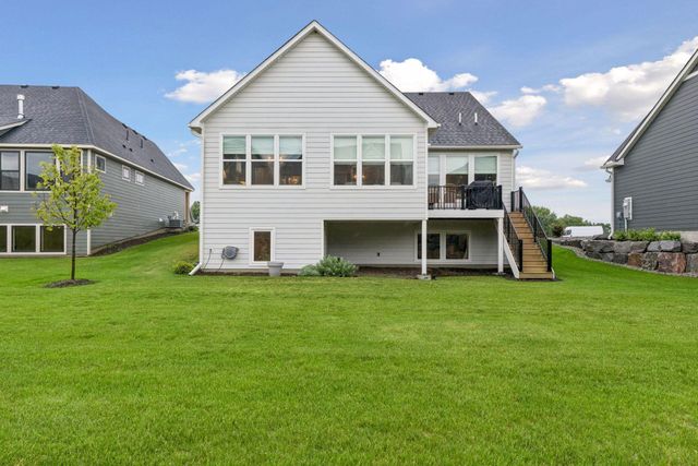 4023 Arbor Drive, Woodbury, MN 55129