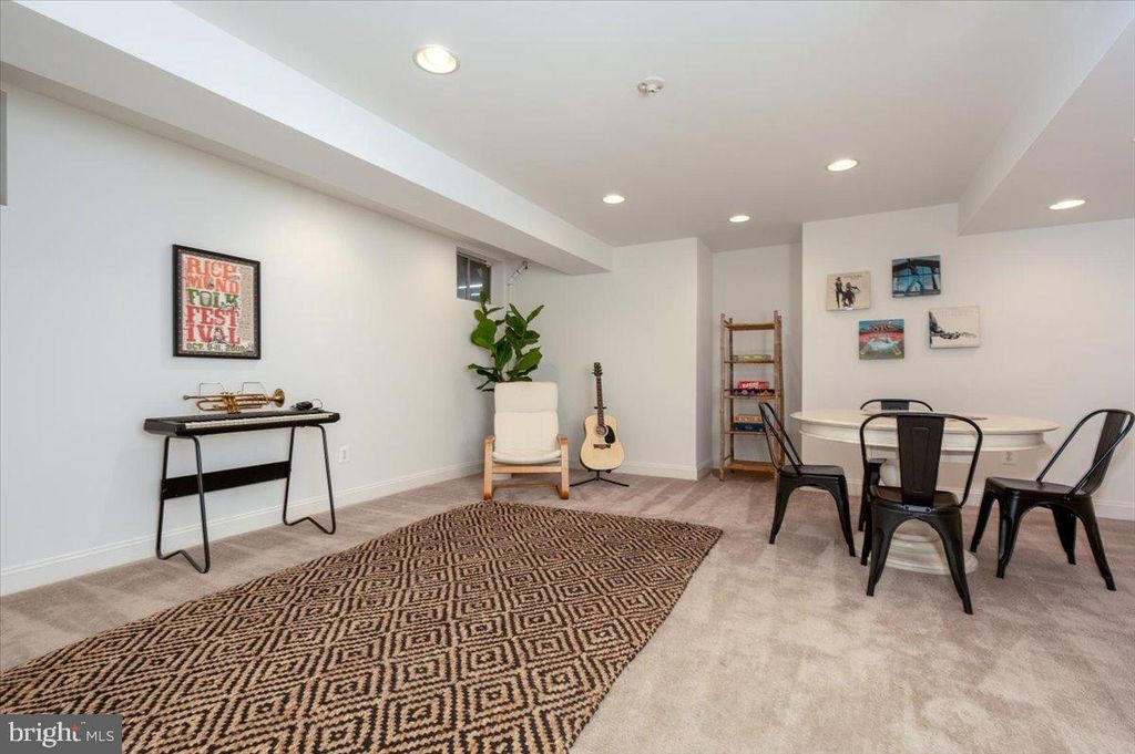 Image 21 of property listing at 3227 HOMEWOOD RD, Davidsonville, MD 21035