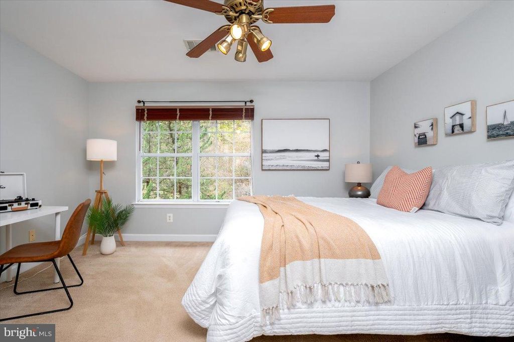 Image 27 of property listing at 3227 HOMEWOOD RD, Davidsonville, MD 21035