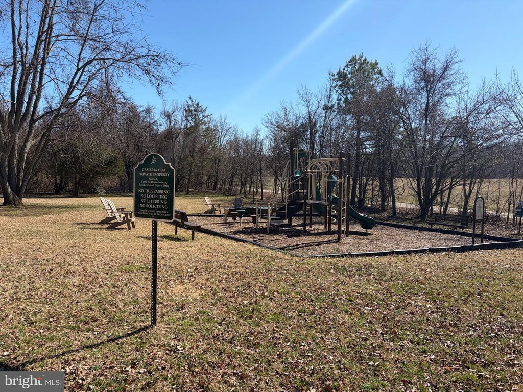 Image 52 of property listing at 3227 HOMEWOOD RD, Davidsonville, MD 21035