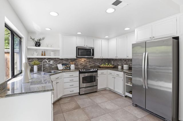 620 N Ahwanee Terrace, Sunnyvale, CA 94085