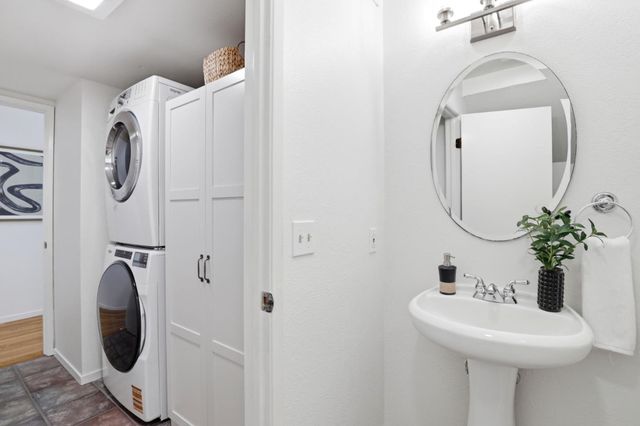 620 N Ahwanee Terrace, Sunnyvale, CA 94085