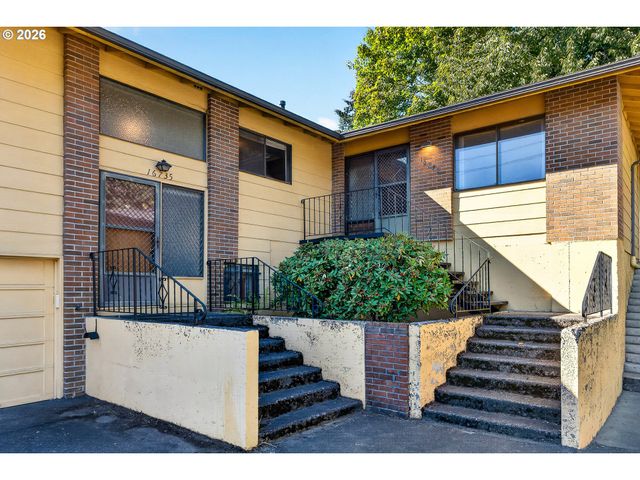 16735 Ne GLISAN St, Portland, OR 97230