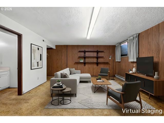 16735 Ne GLISAN St, Portland, OR 97230