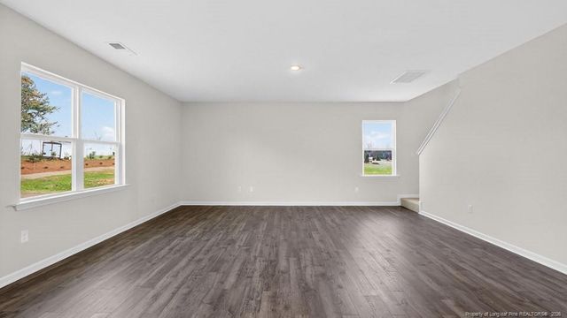 293 Maddox Drive, Aberdeen, NC 28315
