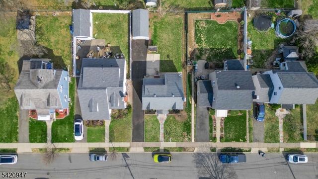 17 High Park Pl, Clifton City, NJ 07011