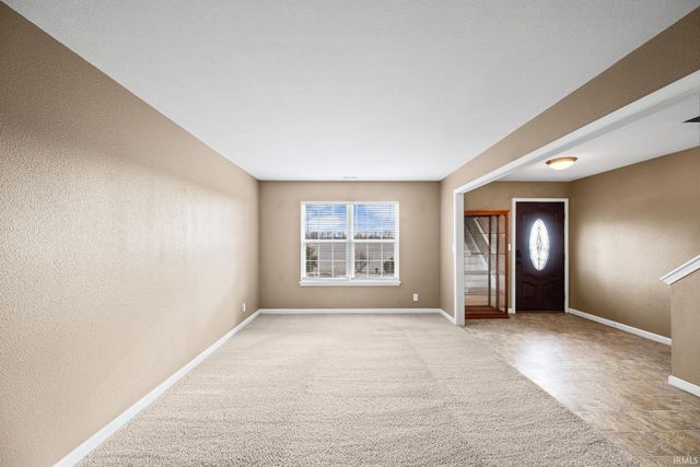 9924 W State Road 26, Rossville, IN 46065