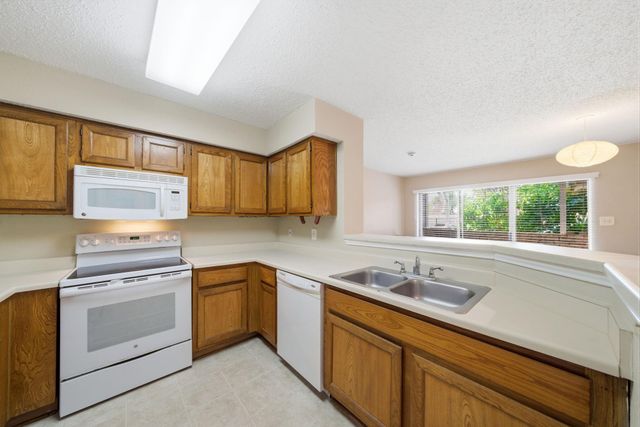 2300 Old Spanish Trail 1123, Houston, TX 77054