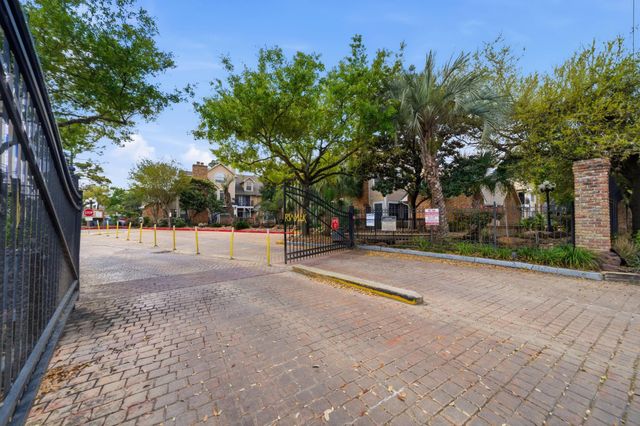 2300 Old Spanish Trail 1123, Houston, TX 77054