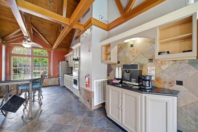 2300 Old Spanish Trail 1123, Houston, TX 77054