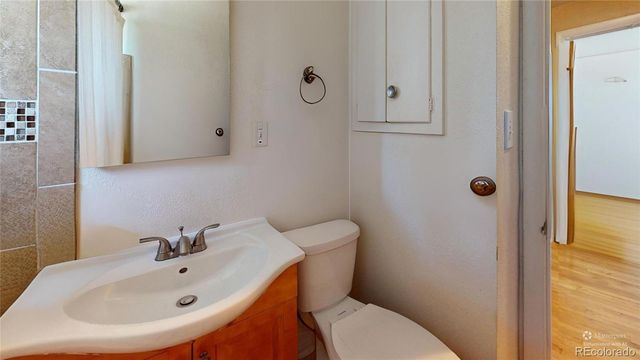 2512 S Stuart Street, Denver, CO 80219