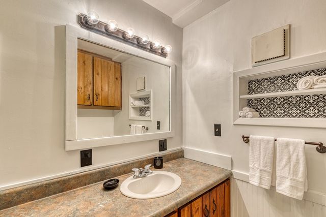 145 River Bend Lane, Blue Ridge, GA 30513