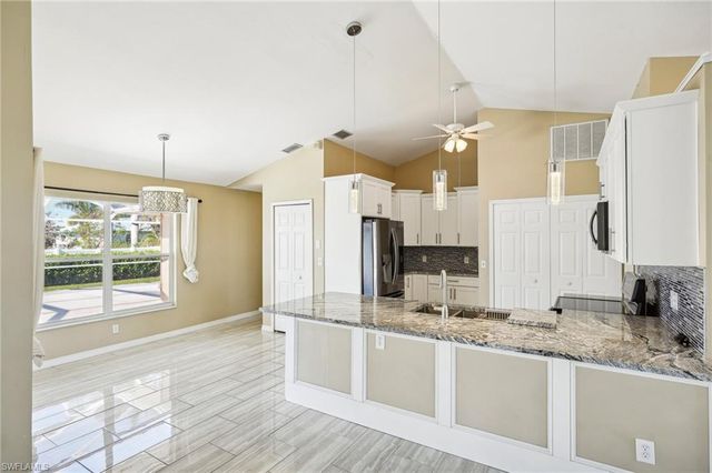 4346 SW 18th PL, Cape Coral, FL 33914