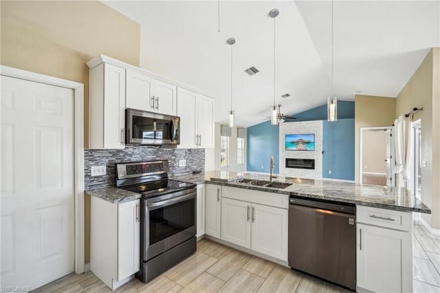 4346 SW 18th PL, Cape Coral, FL 33914