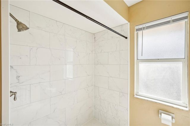 4346 SW 18th PL, Cape Coral, FL 33914