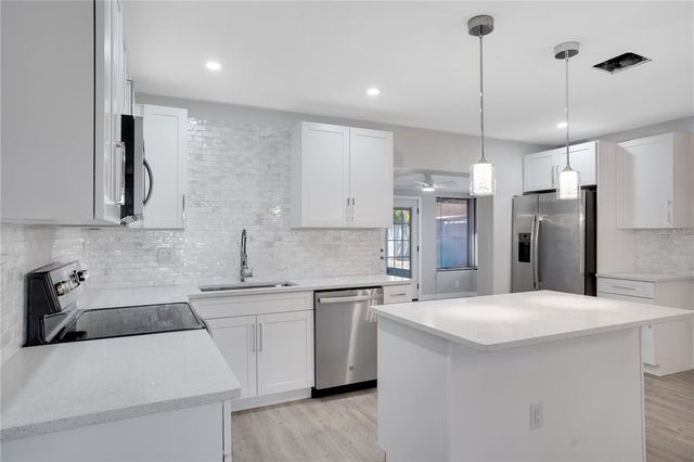 13845 94TH AVENUE, Seminole, FL 33776