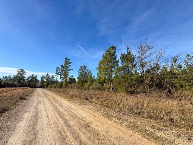 T-4 County Road 4245, De Kalb, TX 75559