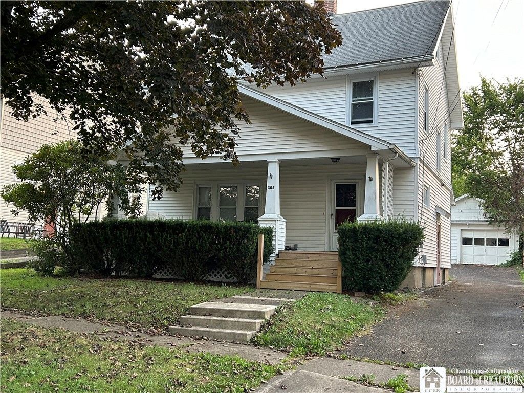 306 Charles Street, Jamestown, NY 14701