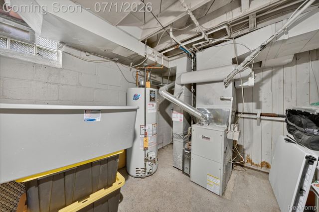 3555 Syracuse Street, Dearborn, MI 48124