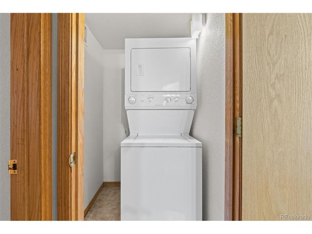 1221 University Ave A201, Fort Collins, CO 80521