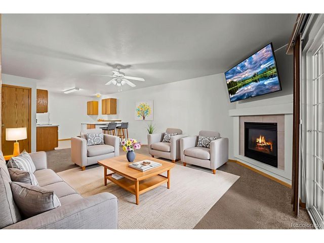 1221 University Ave A201, Fort Collins, CO 80521