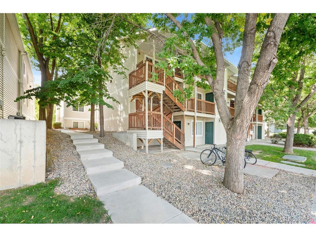1221 University Ave A201, Fort Collins, CO 80521