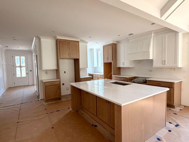 5595 Meadowstone Walk, Kennesaw, GA 30152