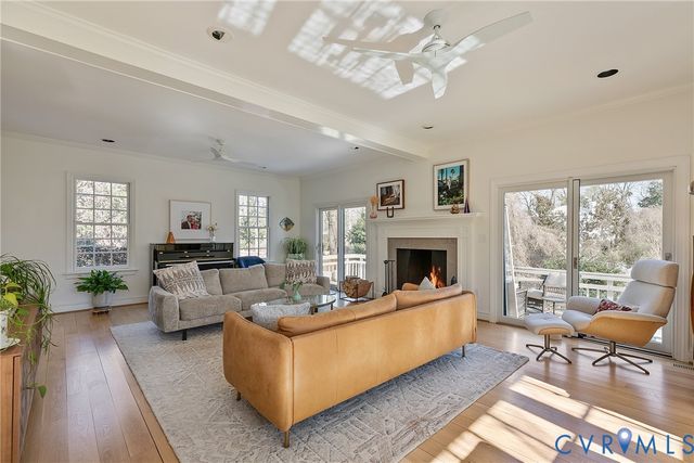 211 Wood Rd, Henrico, VA 23229