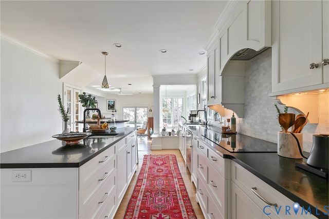 211 Wood Rd, Henrico, VA 23229