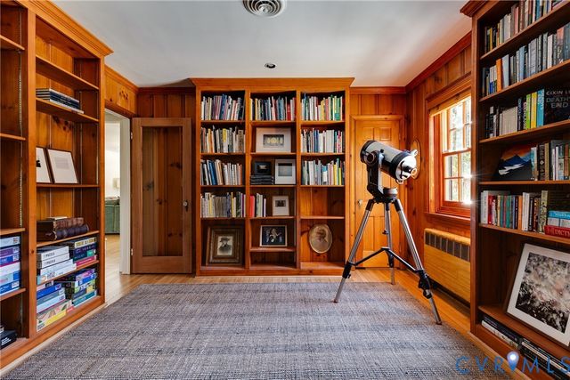 211 Wood Rd, Henrico, VA 23229