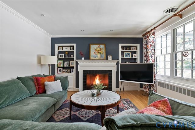 211 Wood Rd, Henrico, VA 23229