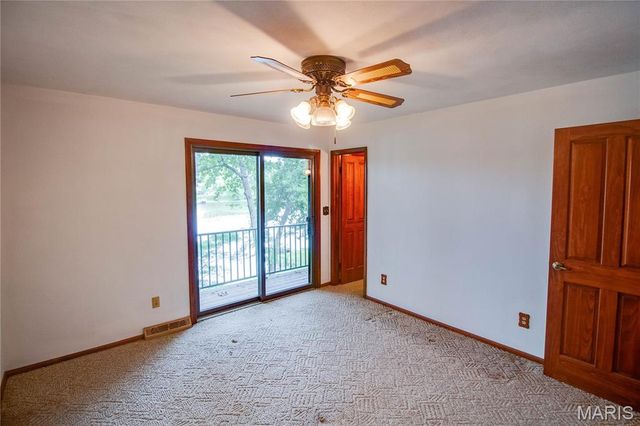 1361 Biscay Drive, Edwardsville, IL 62025