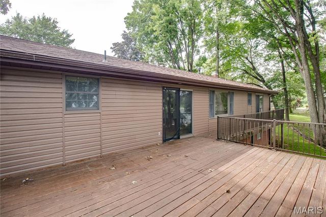 1361 Biscay Drive, Edwardsville, IL 62025