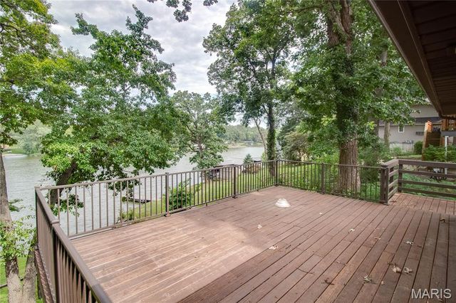 1361 Biscay Drive, Edwardsville, IL 62025
