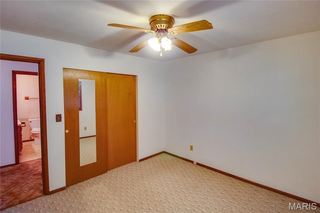 Image 34 of property listing at 1361 Biscay Drive, Edwardsville, IL 62025