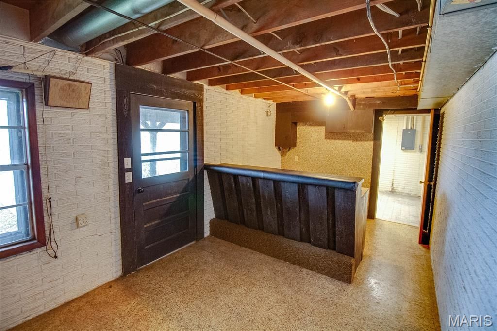 Image 38 of property listing at 1361 Biscay Drive, Edwardsville, IL 62025