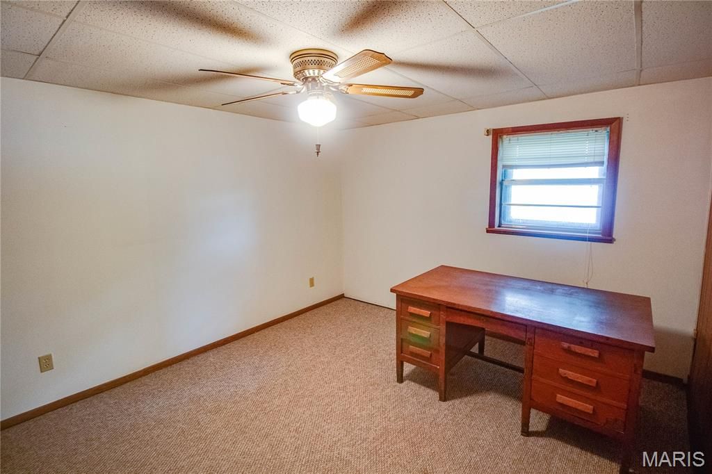 Image 44 of property listing at 1361 Biscay Drive, Edwardsville, IL 62025