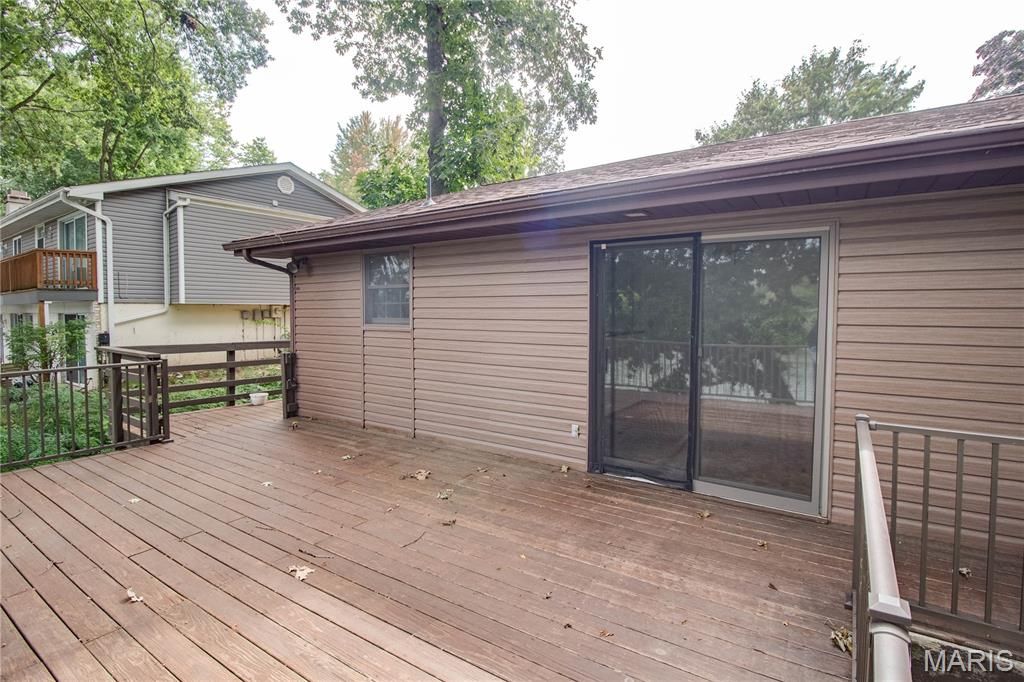 Image 55 of property listing at 1361 Biscay Drive, Edwardsville, IL 62025