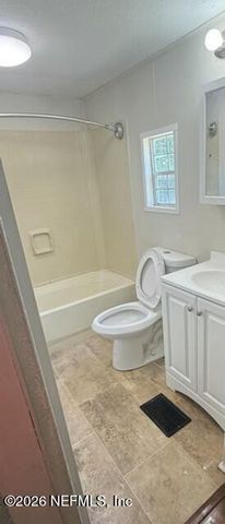 7840 OLD MIDDLEBURG Road S, Jacksonville, FL 32222