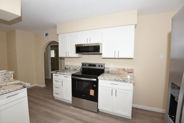 621 Elko Avenue, Grants, NM 87020